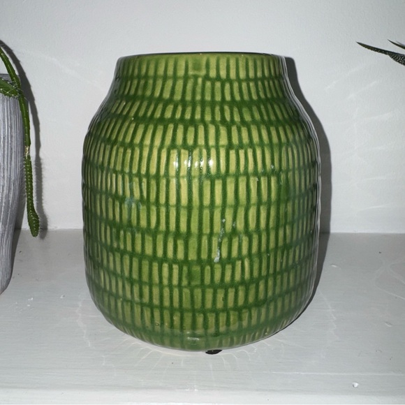 Crate & Barrel Elba Glazed Ceramic Planter Green 7” H 6” D - Picture 2 of 5